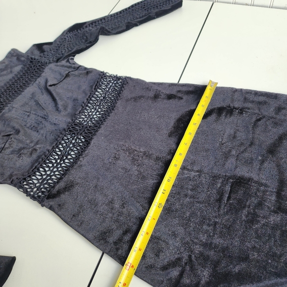 Romeo and Juliet Couture Black Velvet W/ Sheer Lace Trim Dress Stretch Sz S - Picture 12 of 16